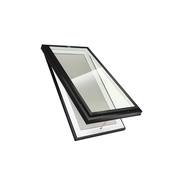 Columbia Double Glazed Clear 22.5 x 30.5 Curb Mount Manual Venting Glass Skylight - Black