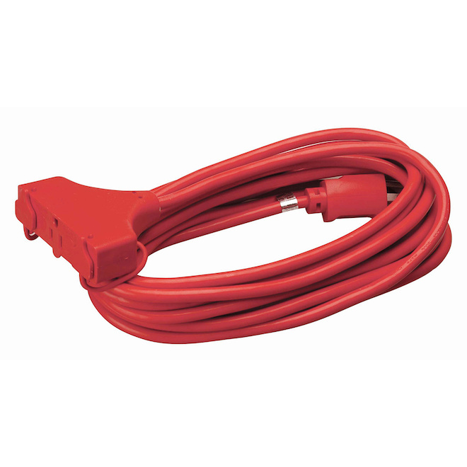 Southwire 14/3 100-ft 3-Outlet Outdoor Extension Cord - Red